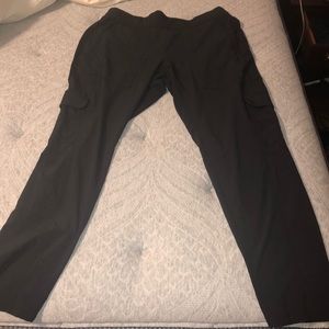 Athleta pants. Go to the ankle. Great fit.